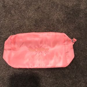 NWOT Trish mcEvoy makeup case